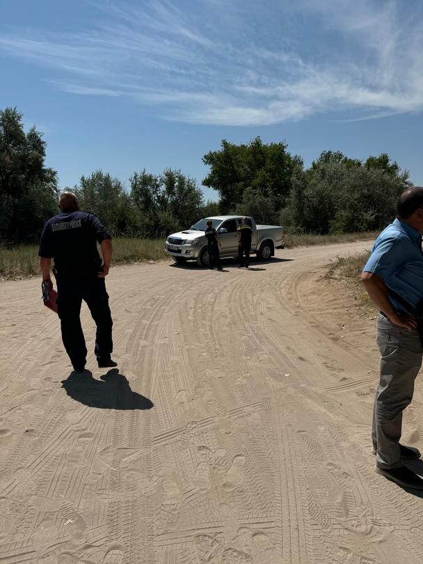 The MOEW organized a joint inspection for unauthorized camping on the dunes at the Krapets-North beach - 4