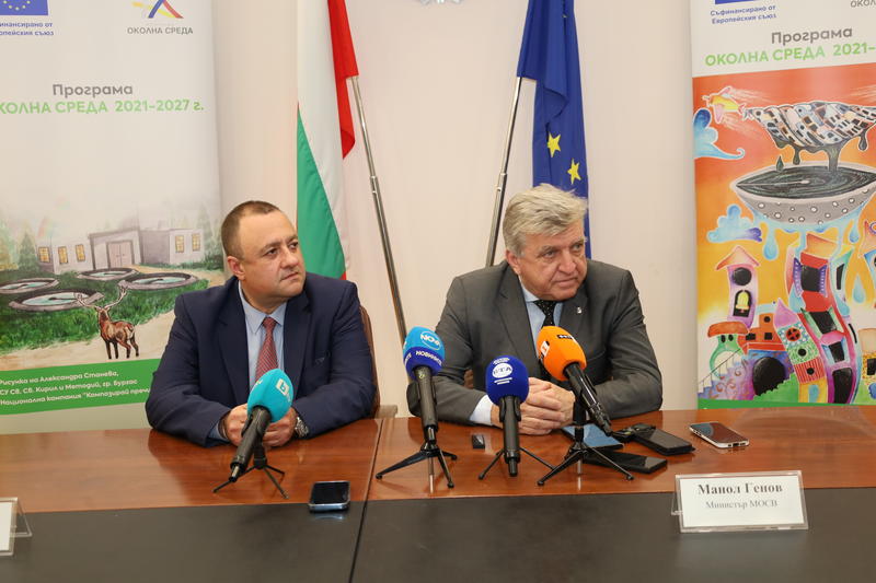 Minister Manol Genov signed contracts for water and sewerage infrastructure for 762 million BGN under the Environment Program - 11