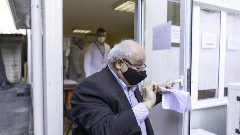 Екипът на МОСВ подкрепя ваксинацията като най-безопасния начин за защита срещу COVID-19 - 3