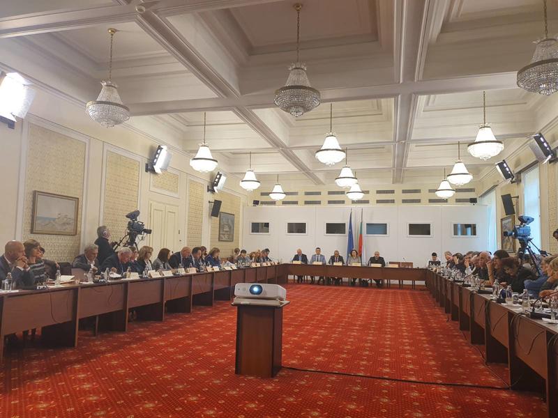 Министър Димитров: Сега е моментът за законодателни промени за по-добър контрол на отпадъците - 2