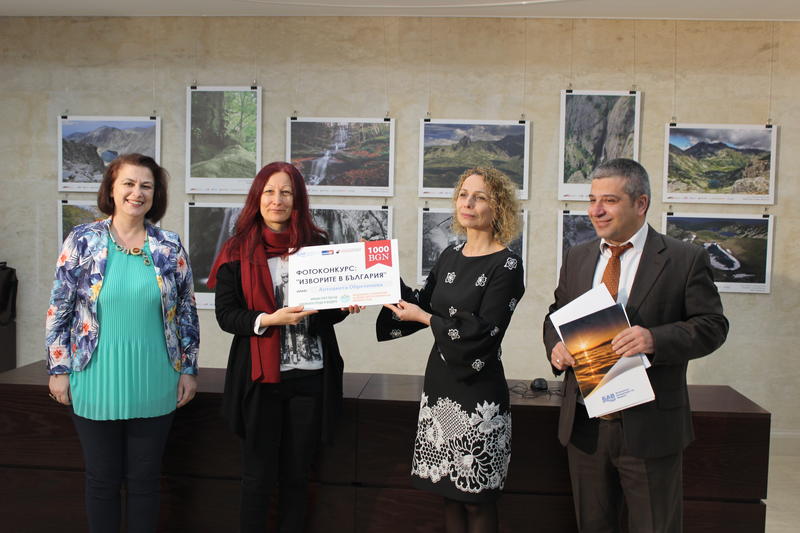Зам.-министър Николова награди отличените във фотоизложбата „Изворите в България“ - 01