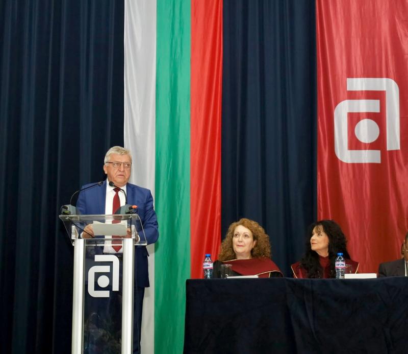 Minister Manol Genov participated at the opening of the academic year at University of Architecture, Civil Engineering, and Geodesy and the University of Forestry - 2