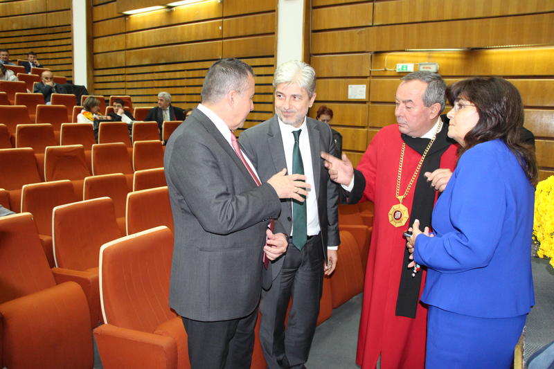 Министър Димов и зам.-министър Николова приветстваха УАСГ със 75-годишнината на висшето училище - 5