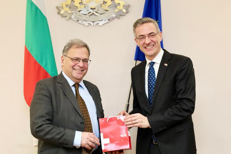 Minister Popov and Ambassador Pierre Hagmann discussed the three programs implemented in the field of environment with Swiss donor funding - 01