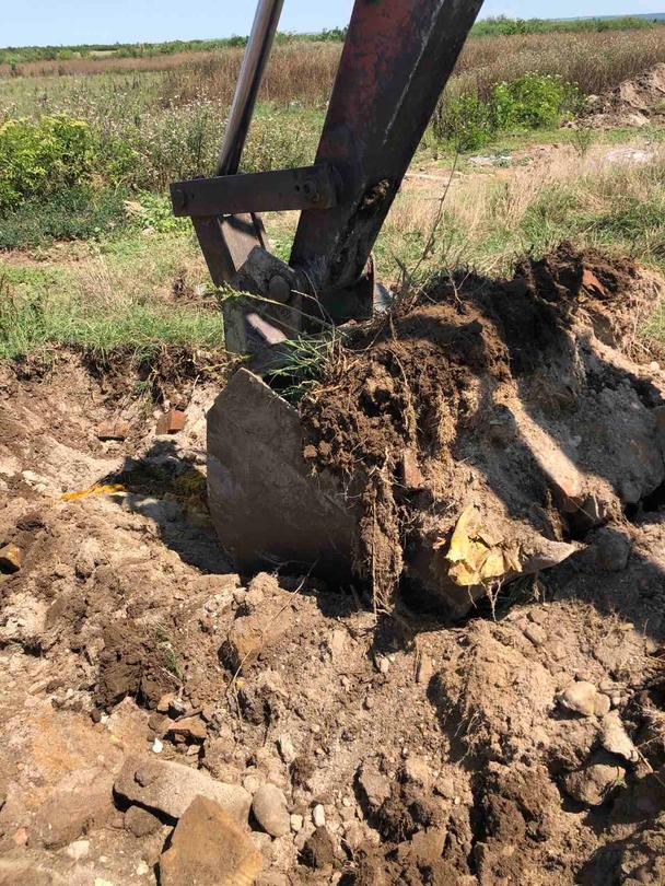 Министър Димитров: Обезвреждаме най-опасните обекти със загробени пестициди в страната - 16