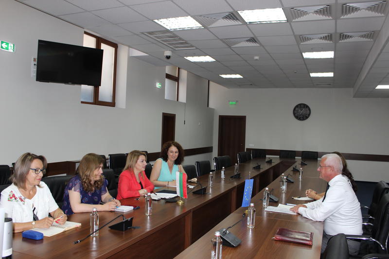 Deputy Minister Reneta Koleva met with the President of the European Waste Management Association - 3