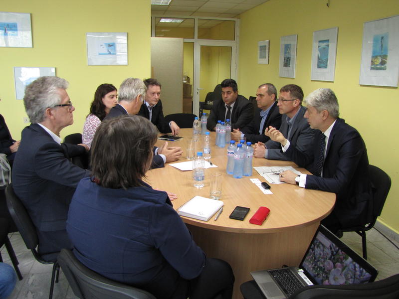 Министър Димов провери екологичните мерки на „Монтюпе“ в Русе - 01