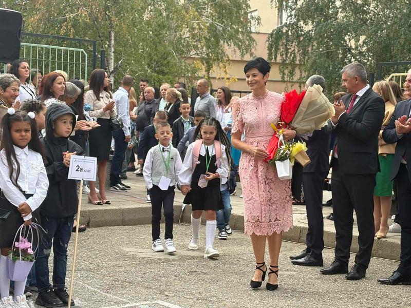 Министър Карамфилова: Нека запалим искрата на любовта към природата още в училище - 8
