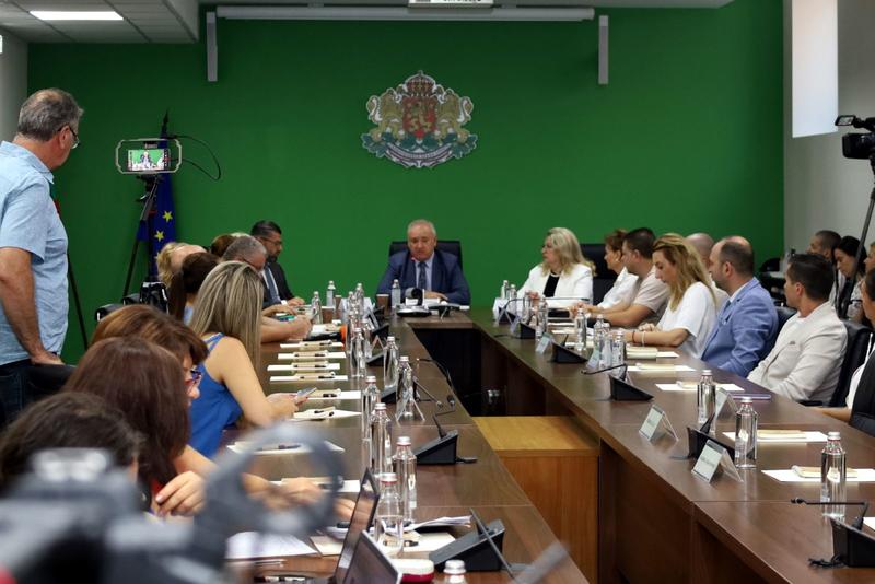 Ефектите от въвеждането на еврото върху развитието на туризма и опазването на природните ресурси бяха обсъдени на дискусия в МОСВ - 01