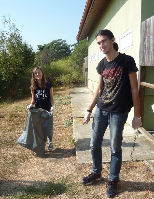Екипът на РИОСВ – Бургас, доброволци и деца почистиха ПР „Атанасовско езеро“ - 5