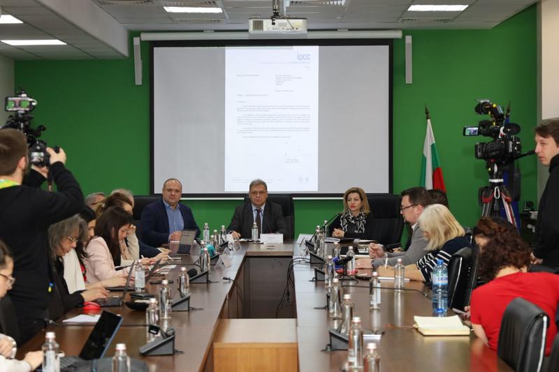 Министър Юлиян Попов представи постигнатото от МОСВ през изминалите девет месеца от мандата на правителството - 1