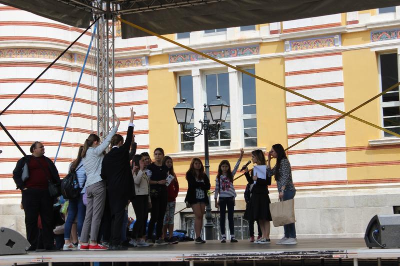 Празник и изложение за 5 юни в градинката пред Банята в София. - 3