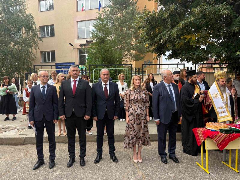 Министър Карамфилова: Нека запалим искрата на любовта към природата още в училище - 3