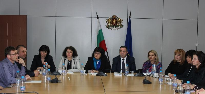 Министър Костова проведе работна среща с директорите на изнесените структури на МОСВ - 01