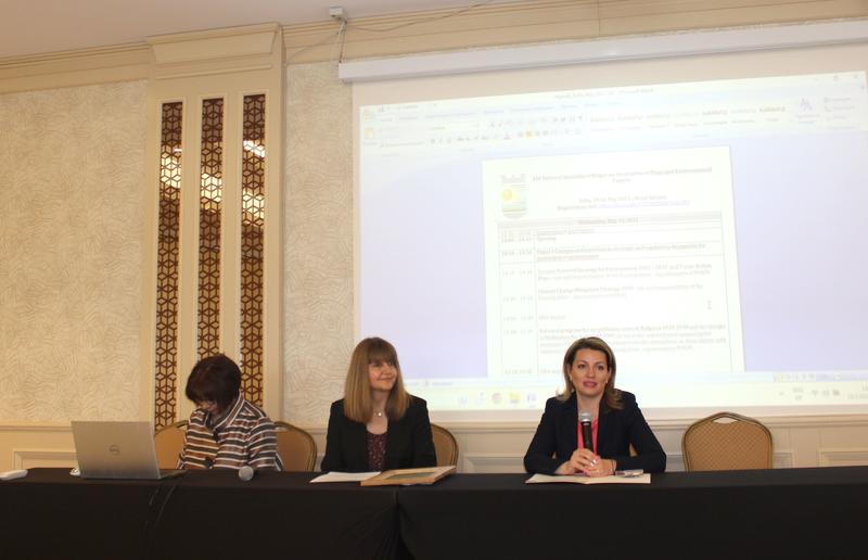 Зам.-министър Ренета Колева участва във форум на Асоциацията на еколозите от общините в България - 01