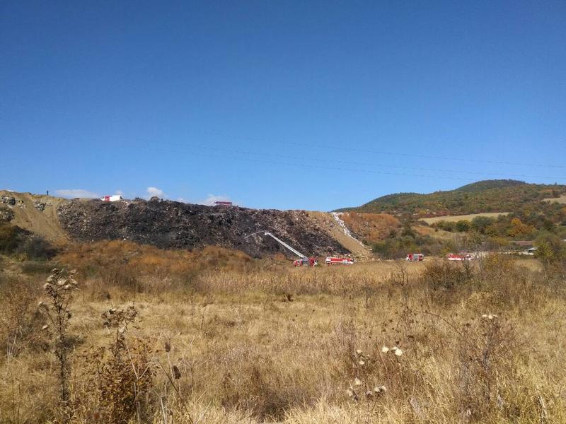 Не е установено наднормено замърсяване на въздуха край сметището в Ихтиман - 01