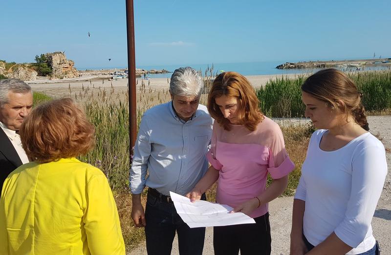 Обмисля се спиране на автомобилите в залива Болата на морето - 01
