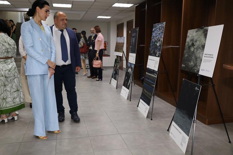 The “Stop Ecocide Ukraine” exhibition is launched at the MOEW one year after the tragedy in Nova Kakhovka - 12