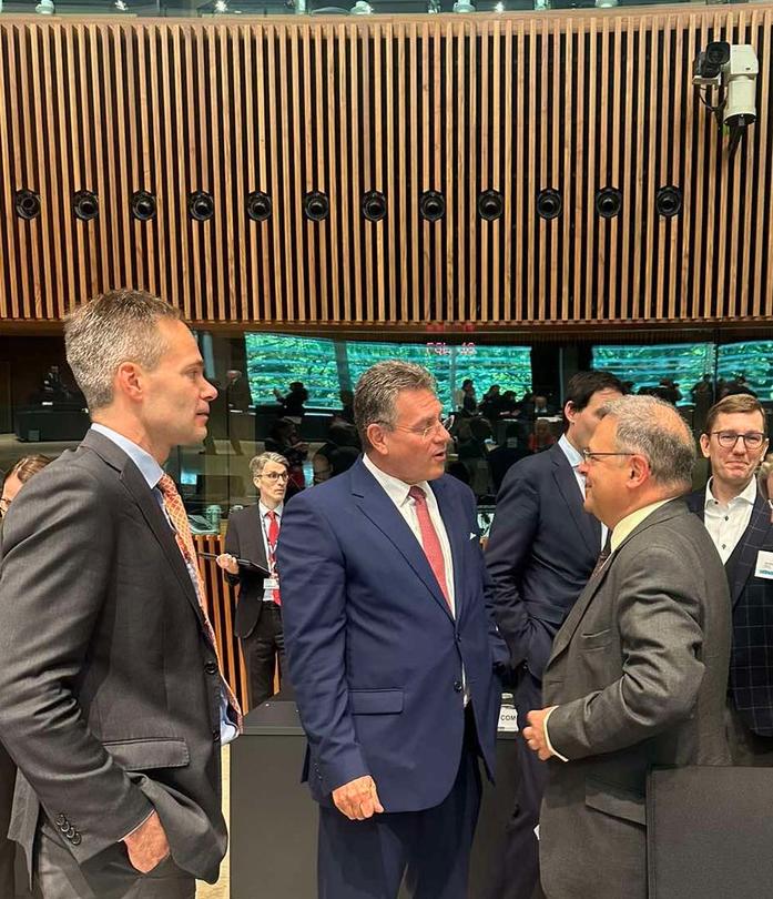 Министър Юлиян Попов участва в заседанието на Съвета на ЕС по околна среда в Люксембург - 01