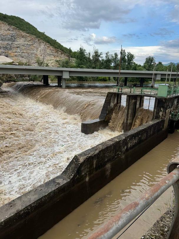 The Danube Region Basin Directorate - Pleven monitors continuously the Vit River basin and the level of the Sopot Dam after the rainfall - 01