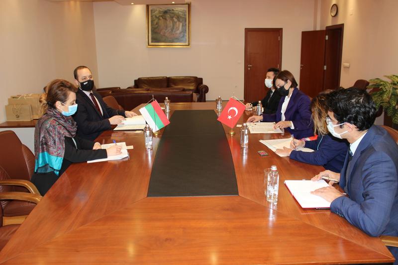 Министър Сандов проведе двустранна среща с посланика на Република Турция - 2