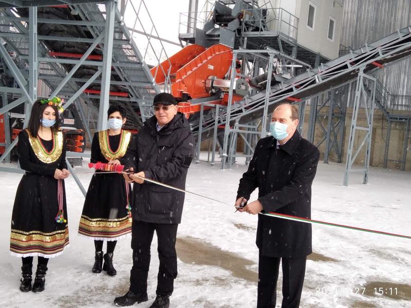 Министър Димитров откри нови инсталации за преработка на отпадъци за 7 общини в Средногорието - 01