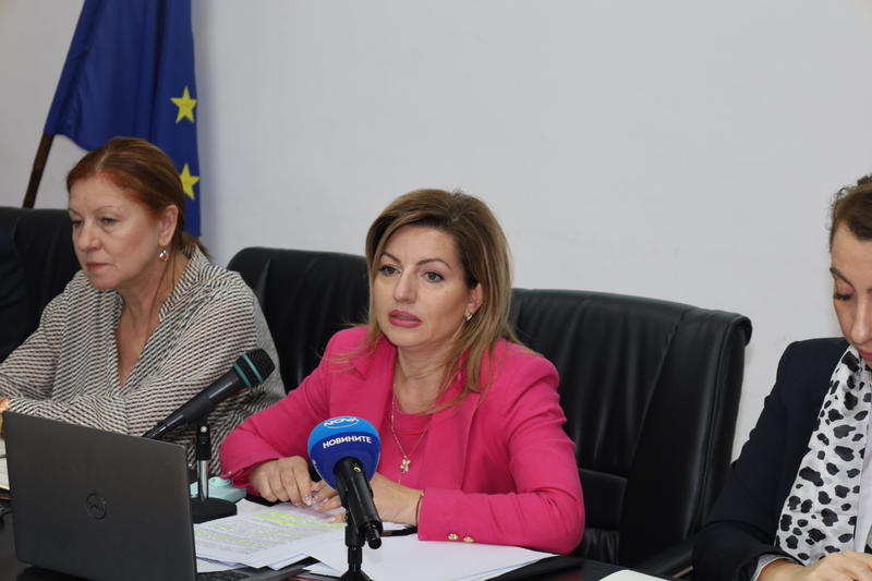 Зам.-министър Ренета Колева: България покрива средногодишните норми за ФПЧ - 2