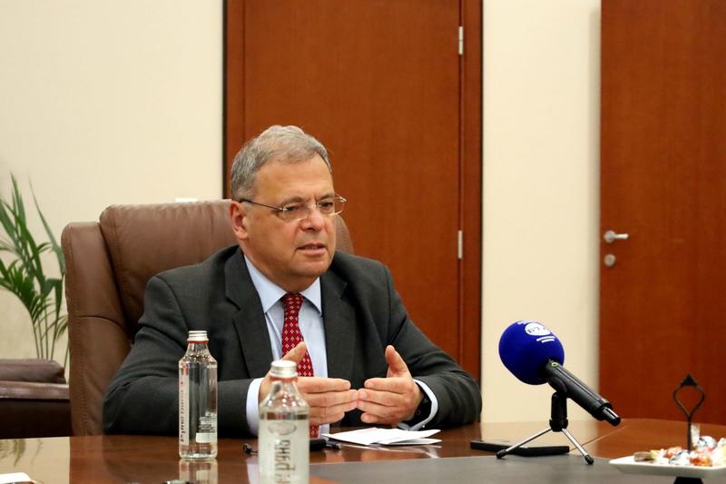 Министър Юлиян Попов: Поставихме основи за реформи във водите, отпадъците и науката, а следващият етап изисква последователност - 4