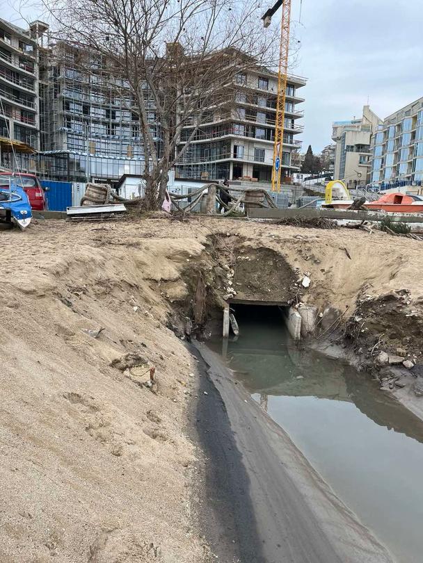 The Basin Directorate investigated a report of pollution at Kabakum Beach – North - 01