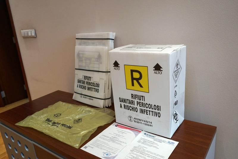 „Пиринпласт“ АД дарява безвъзмездно 5000 контейнери за съхранение на опасни болнични отпадъци - 4