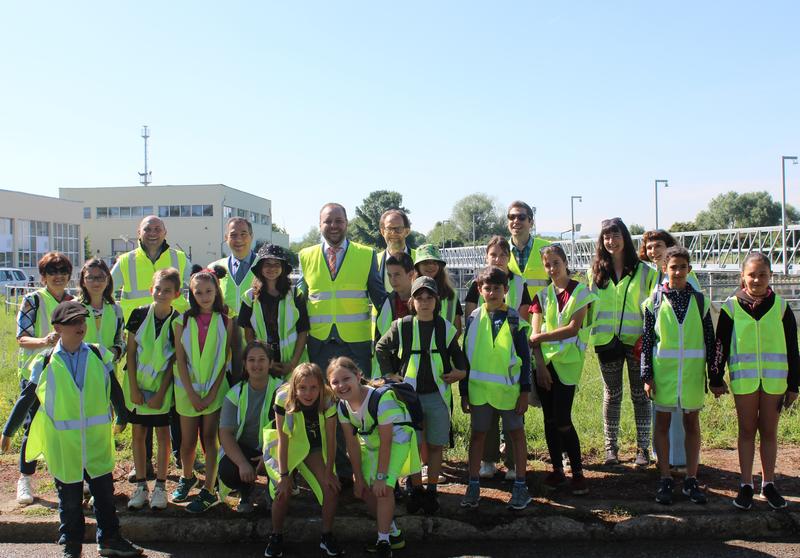 Minister Sandov and a group of students marked World Ocean Day with a visit to the waste water treatment plant of Sofia - 01