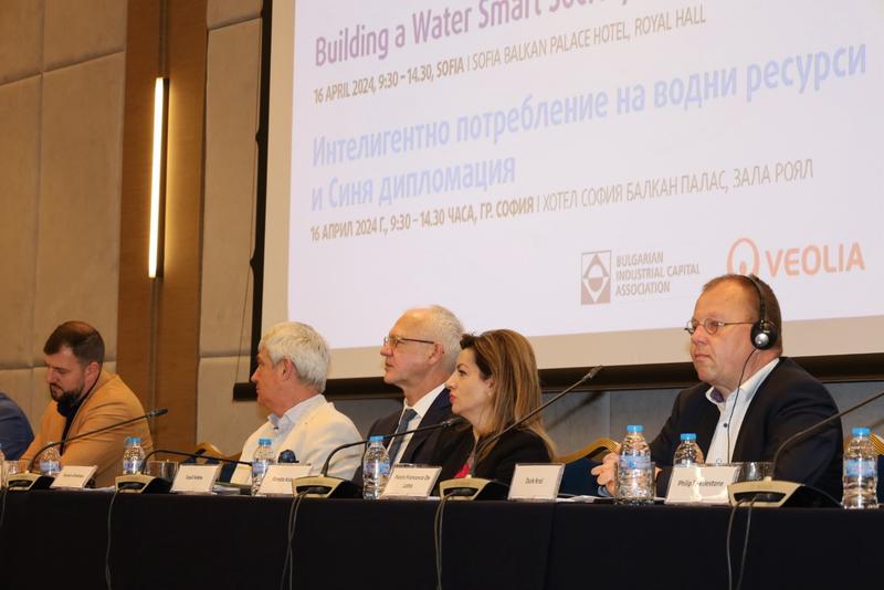 Water-related risks from climate change need to be managed - 2