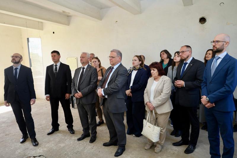 Ministers laid wreaths in tribute to Belene camp prisoners - 5