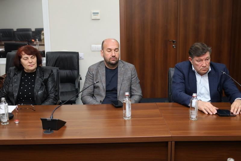 Министър Юлиян Попов проведе среща за обсъждане на Механизма за въглеродна корекция на границата - 3