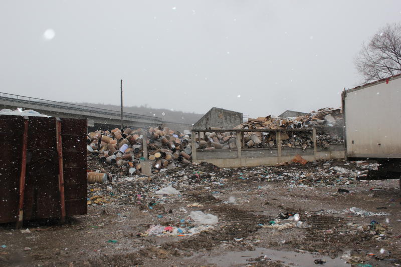 Министър Димитров предлага бързо закриване на обекти при нарушения с отпадъци - 3