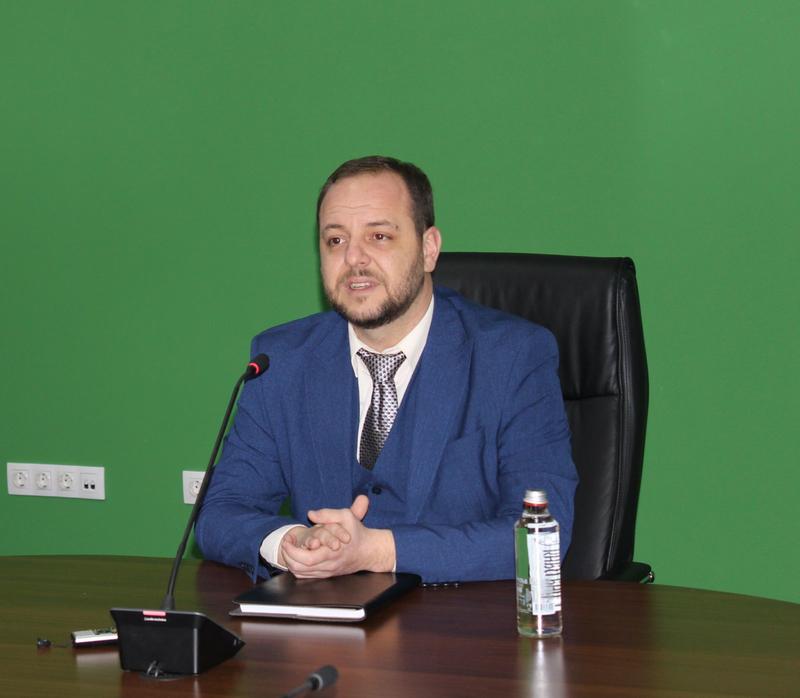 Министър Сандов се срещна с ръководителите на РИОСВ, басейновите дирекции и националните паркове - 01