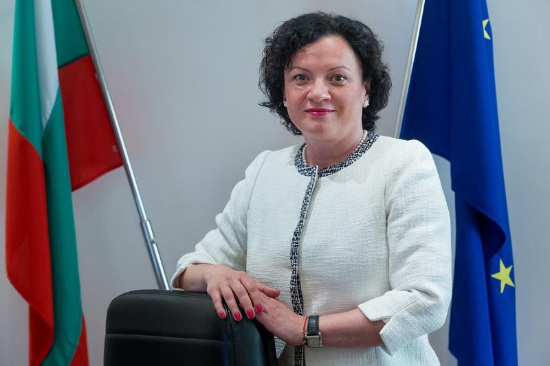 Министър Василева представи в ЕК резултатите от работата на МОСВ - 01