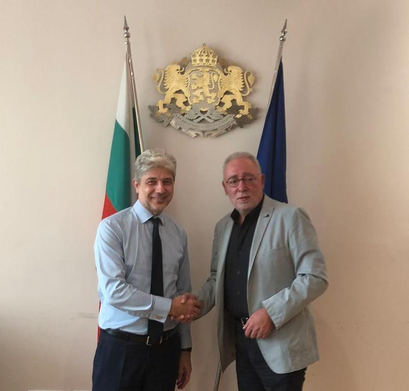 Министър Димов се срещна с председателя на Българската стопанска камара Радосвет Радев - 01