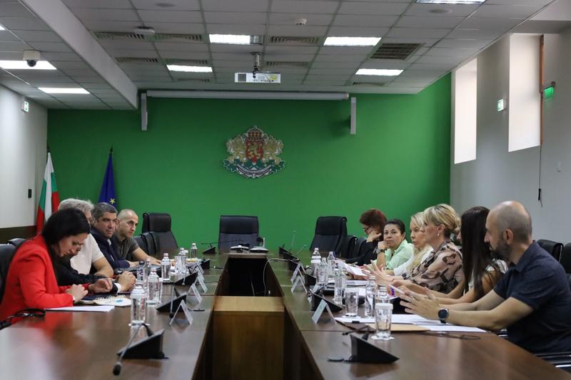 МОСВ и МРРБ координират спешни мерки за ускоряване на ВиК проектите по Програма „Околна среда“ - 01