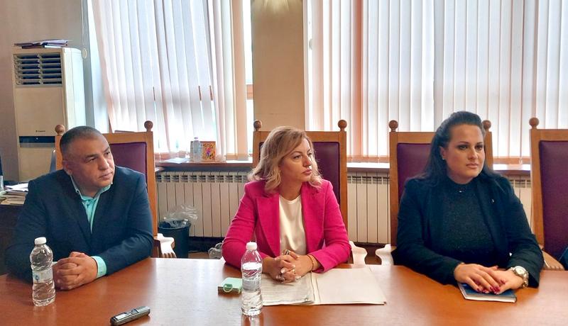 Minister Manol Genov in Veliko Tarnovo: the MOEW to tighten control over air pollution by enterprises - 3