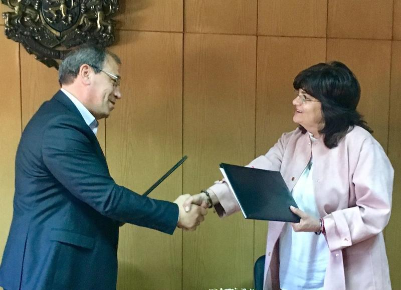 Министър Костова даде старт на проекта за пречиствателната станция на Елхово - 01