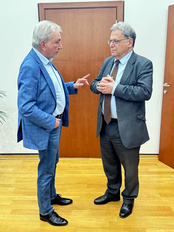 МОСВ и КЗК проведоха работна среща за подобряване на системата с продуктовите такси - 2