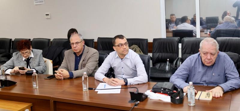 Minister Julian Popov discussed with industry representatives views on implementing the European Emissions Trading Scheme - 6