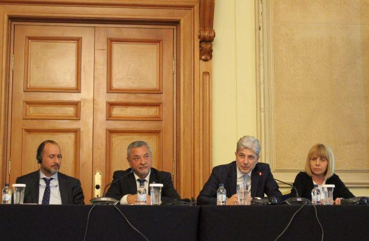 Шест града вече постигат нормите за чистотата на въздуха - 01