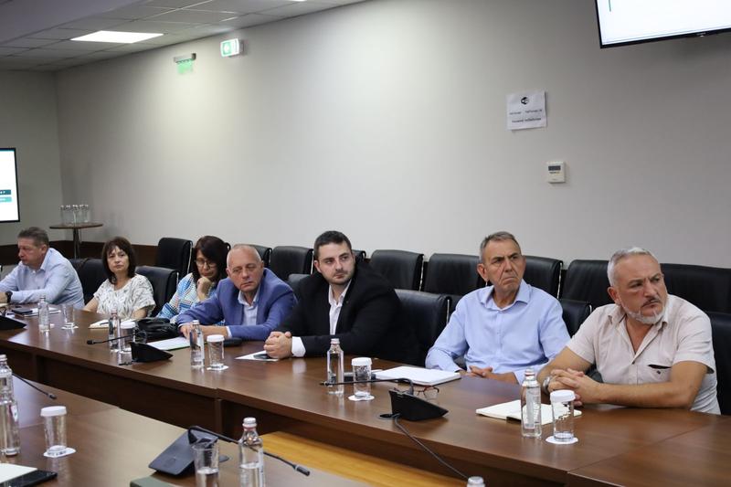 Министър Росица Карамфилова: Реформата в системата на МОСВ цели по-ефективен контрол и повече експертен ресурс за опазване на околната среда - 5