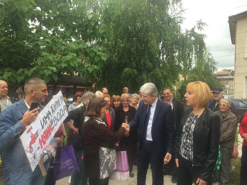 Министър Димов спира разглеждането на доклада по ОВОС за скалната кариера в с. Ъглен - 01