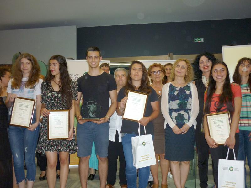 Зам.-министър Николова връчи наградите в литературния конкурс „Мими Праматарова“ - 01