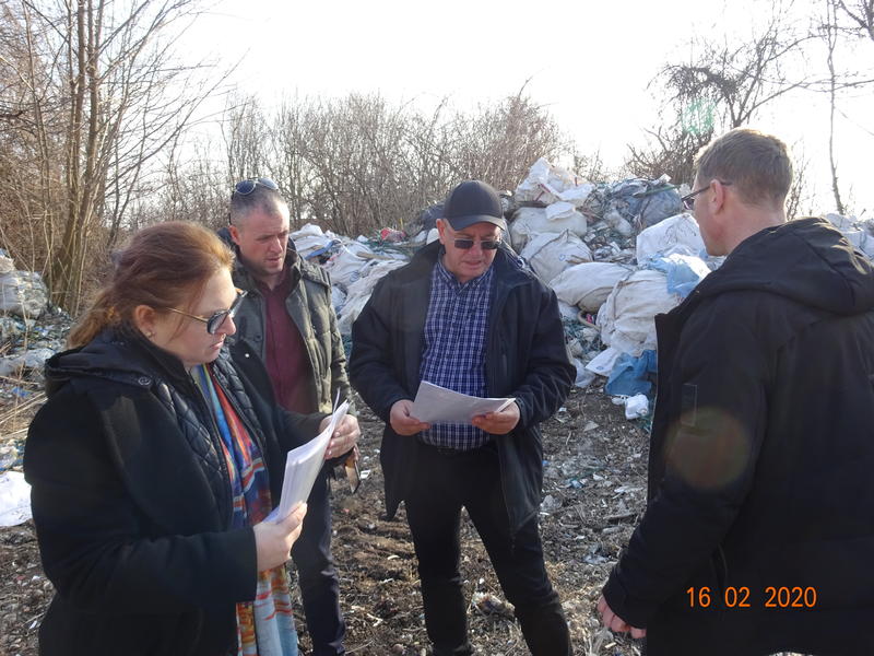 Нерегламентирана площадка за отпадъци разкри министър Димитров край Силистра - 2