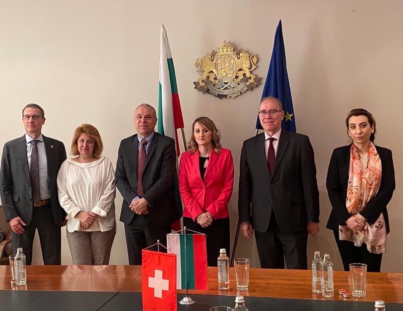 Minister Karamfilova met with the Swedish Ambassador to Bulgaria - 2