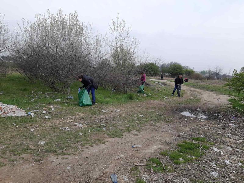Регионални структури на МОСВ в Пазарджик почистиха Парк „Писковец“ - 10